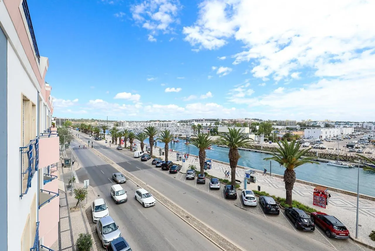 B60 - Lagos Promenade View Apartment Португалия