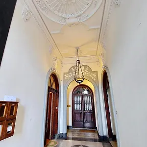 Cavour 2 Bedrooms Apartamento Roma