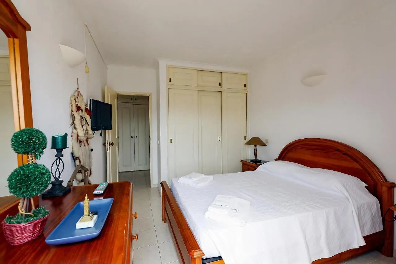 B60 - Lagos Promenade View Apartment